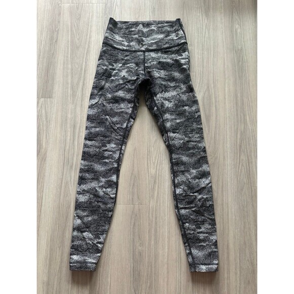 Lululemon Luon Wunder Under 28” ‎ High Rise Leggings size 6 - Picture 1 of 4